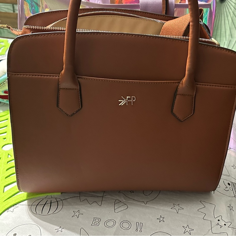 Freshly picked Windsor satchel brown